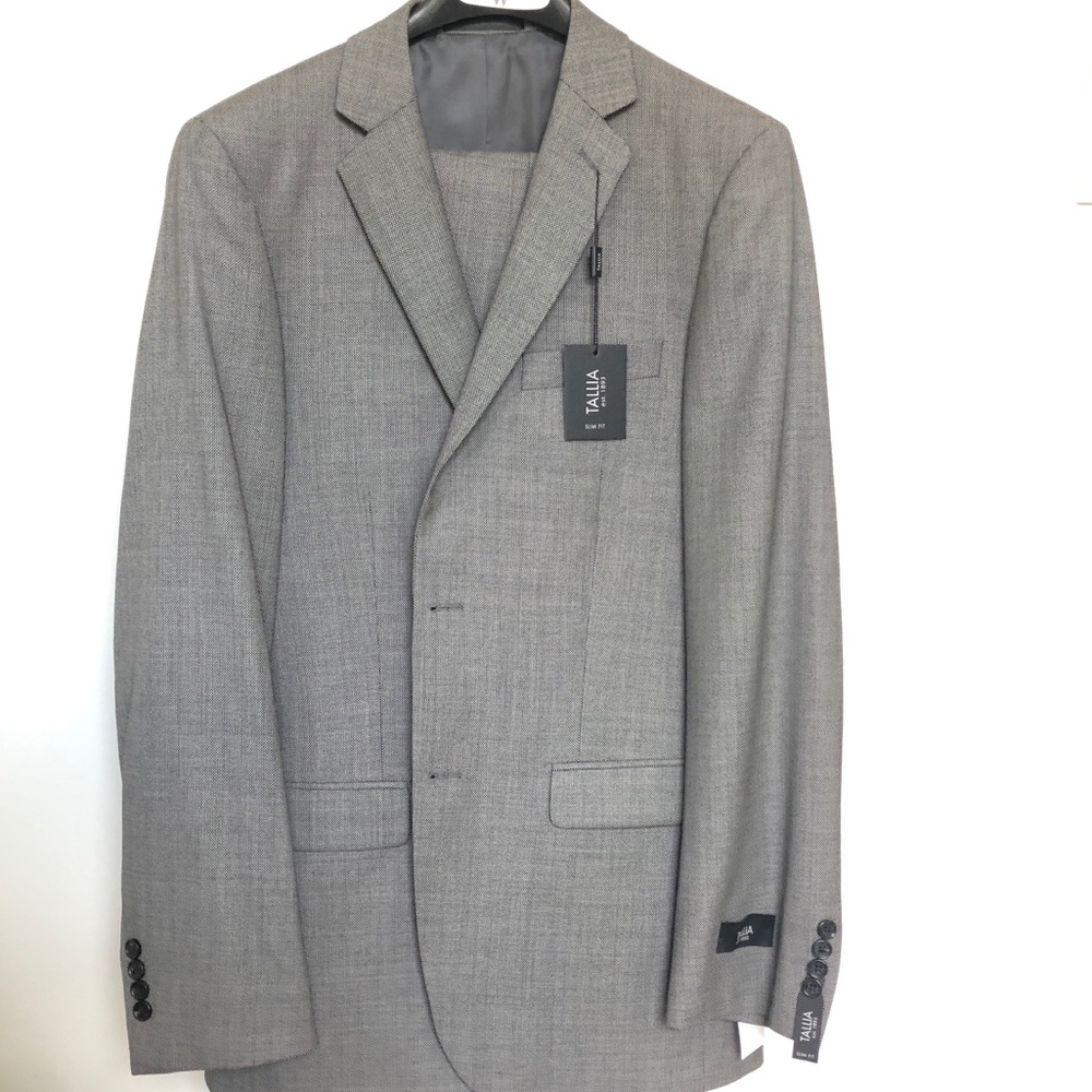 NWT TALLIA Flat Front SlimFit Mens Suit